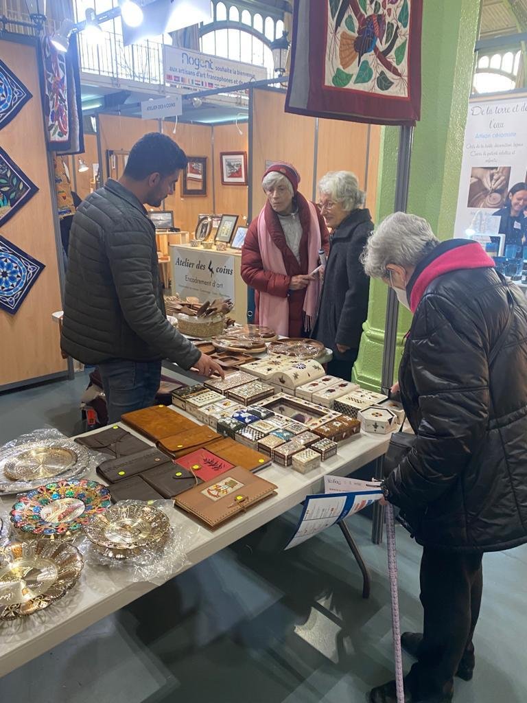 جهاز تنمية المشروعات ينقل اجواء معرض (تراثنا) الي باريس
