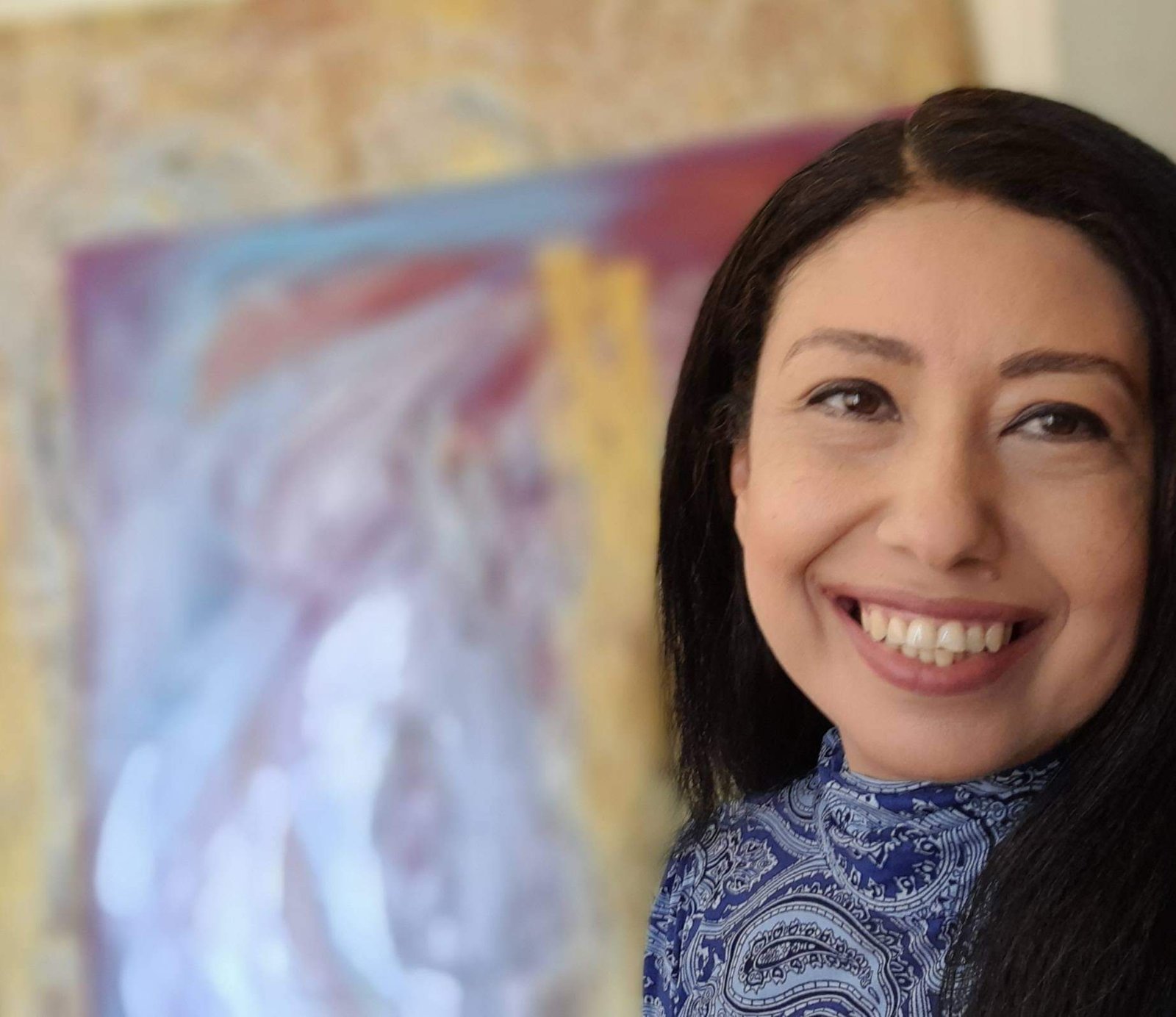 انطلاق معرض “بصيرة” للفنانة وفاء ياديس تضامنا مع اليوم العالمى لحقوق الانسان