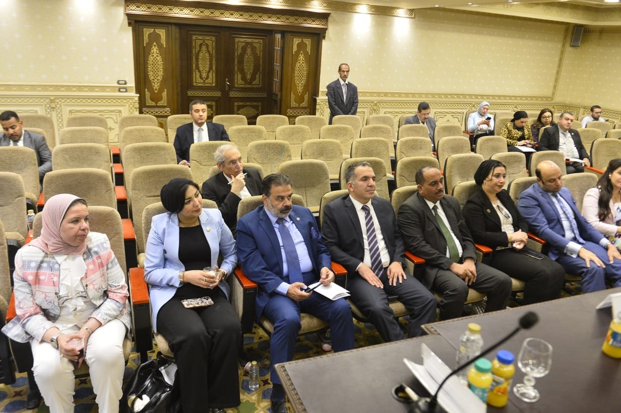 بحضور رئيس الهيئة الوطنية للإعلام.. النائب مجدي الوليلي  يشارك في اجتماع لجنة الشئون الإفريقية لبحث تعزيز القوة الناعمة المصرية عبر القارة السمراء