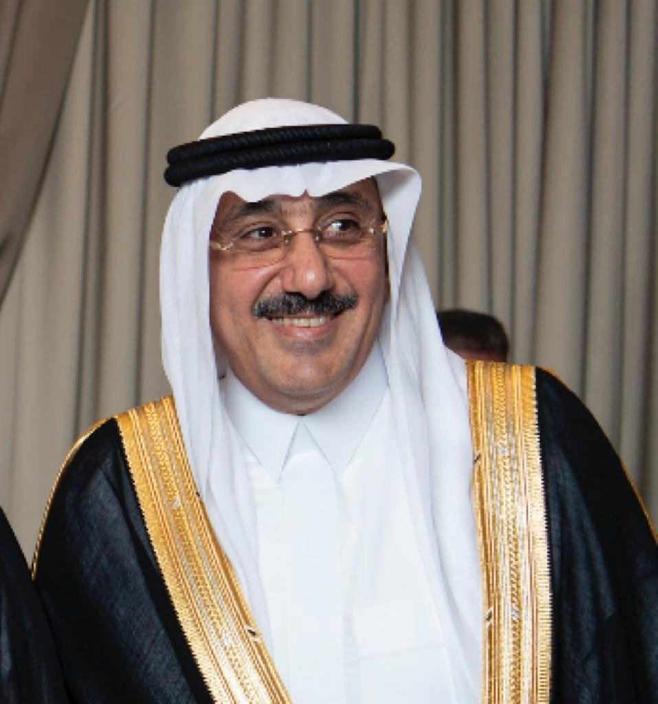 التأهيل والخبرة والممارسة يقارعان بيئة العمل