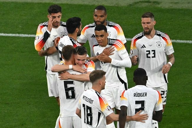 ألمانيا تسحق إيرلندا في التصفيات الأوروبية للمونديال