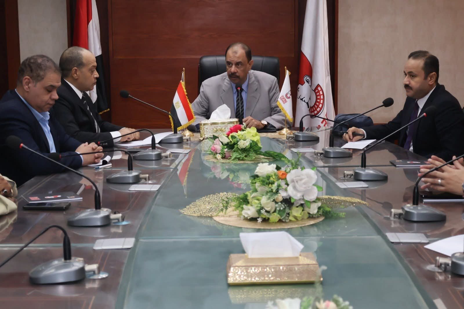 خالد أبو الوفا: الغرفة  التجارية بسوهاج تبدأ تنفيذ مبادرتين لتوفير اللحوم والسلع الأساسية بأسعار مخفضة بالتعاون مع محافظة سوهاج.. والبداية الثلاثاء القادم