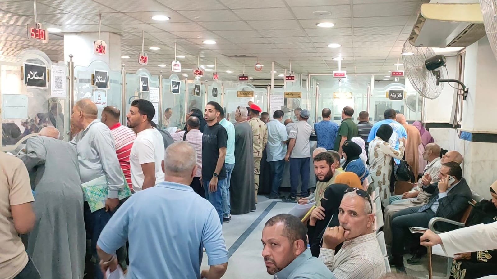 محافظ كفر الشيخ يوجّه بسرعة إنجاز طلبات التصالح وتيسير خدمات المواطنين