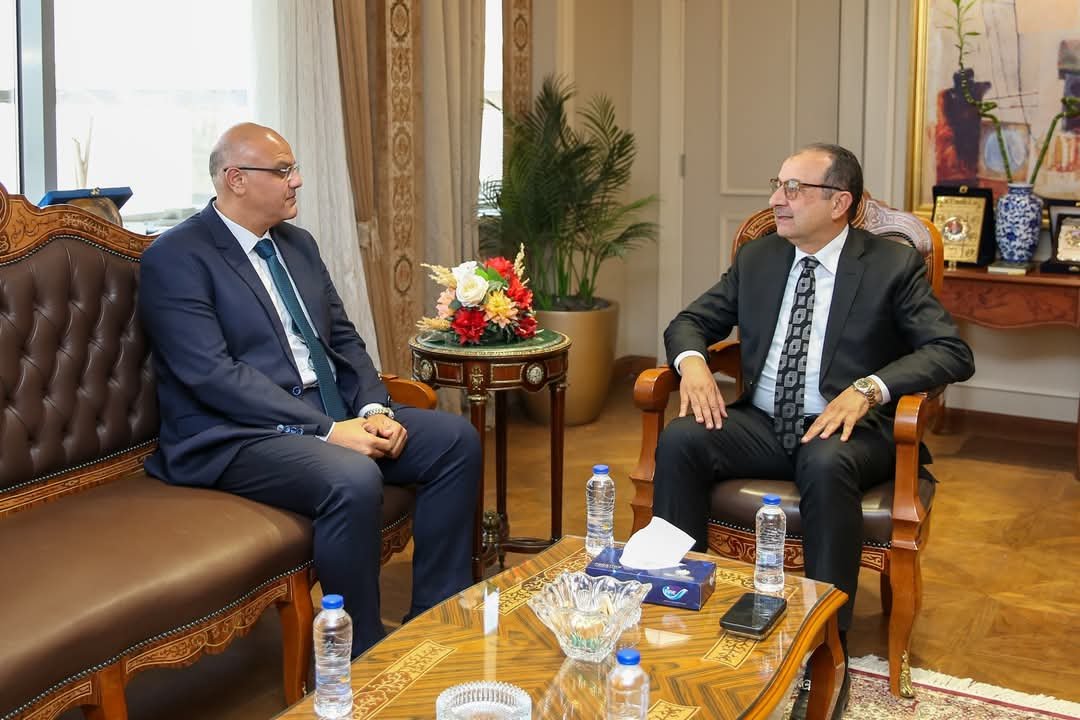 وزير قطاع الأعمال العام يستقبل محافظ القليوبية لبحث تعزيز سبل التعاون وتعظيم الاستفادة من الأصول