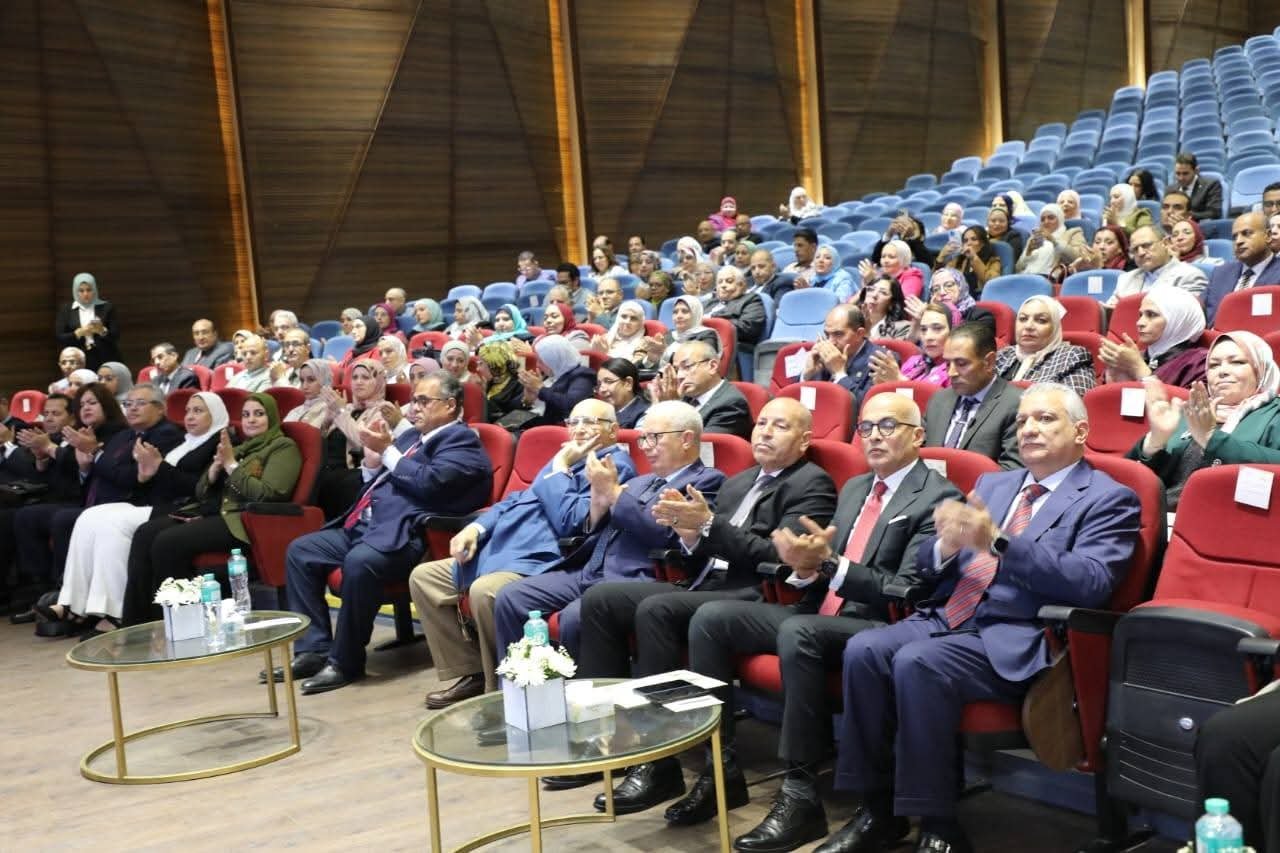 محافظ القاهرة يؤكد حصول جامعة عين شمس على الإعتماد والجودة إنجاز يضاف لسجل الجامعة الحافل بالإنجازات العلمية