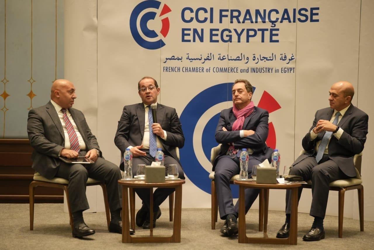 وزير المالية.. في لقائه بأعضاء غرفة التجارة والصناعة الفرنسية:  نستهدف النزول بمعدل دين أجهزة الموازنة للناتج المحلى لأقل من ٨٠٪؜ فى يونيه ٢٠٢٦