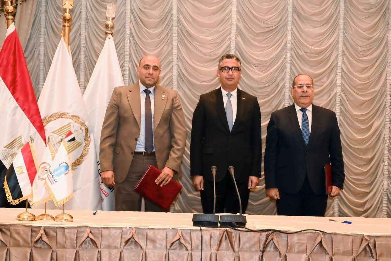 بحضور وزير التموين.. توقيع بروتوكول تعاون لدعم مبادرة “المليون كرتونة إلكترونية” بين مؤسسة سند والقابضة للصناعات الغذائية