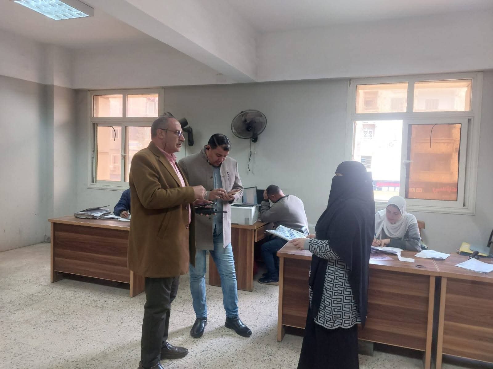 متابعة ميدانية مكثفة لأعمال التصالح بالإدارة الهندسية  والمتغيرات المكانية والمركز التكنولوجي بشبين القناطر