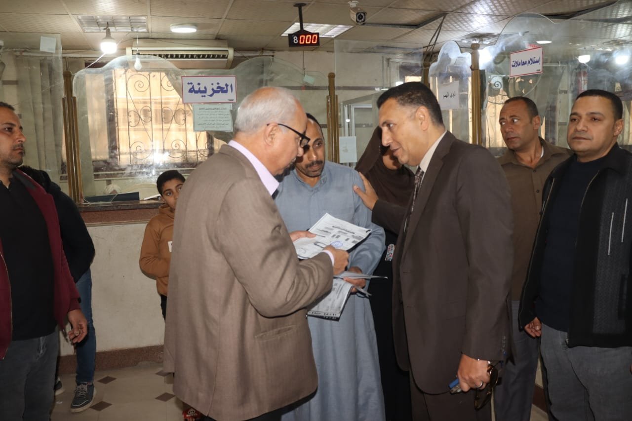 محافظ القليوبية في جولة مفاجئة بطوخ لمتابعة أداء المركز التكنولوجي وانتظام أعمال النظافة ورفع الإشغالات