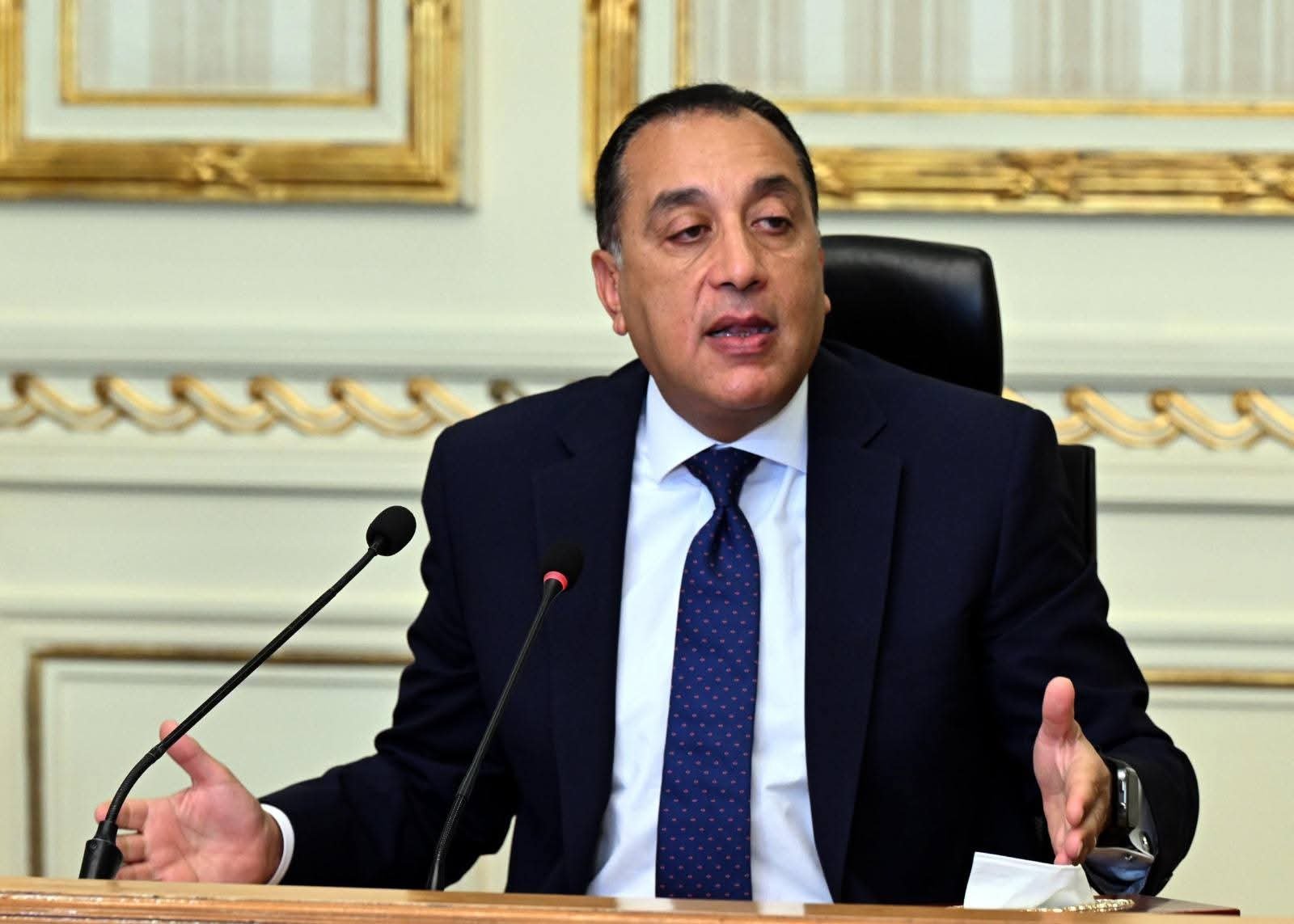 رئيس الوزراء: الحكومة تتبع سياسة التدرج في اتخاذ القرارات لضمان عدم تحميل المواطن أعباء إضافية