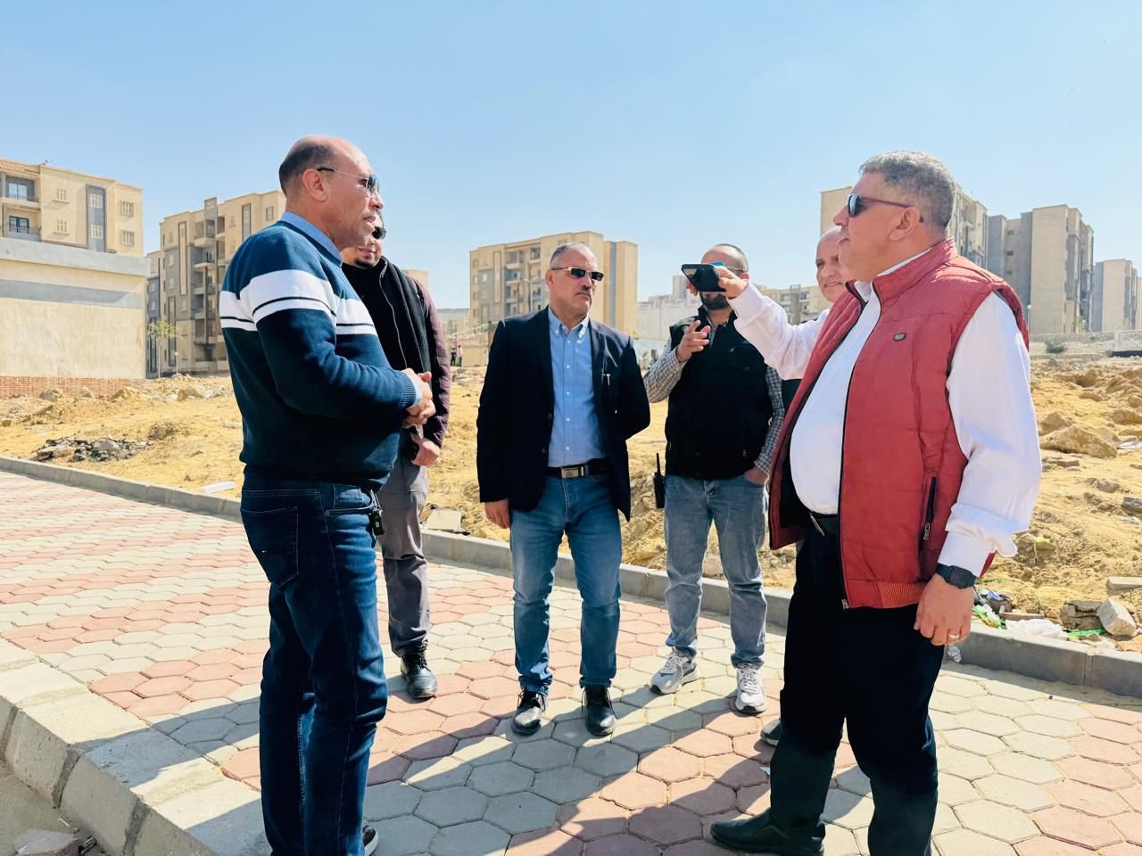 تعزيزًا للهوية البصرية ودعمًا لخطة التنمية.. رئيس جهاز حدائق أكتوبر يتابع أعمال الصيانة والتطوير بمشروع حدائق الأوركيد