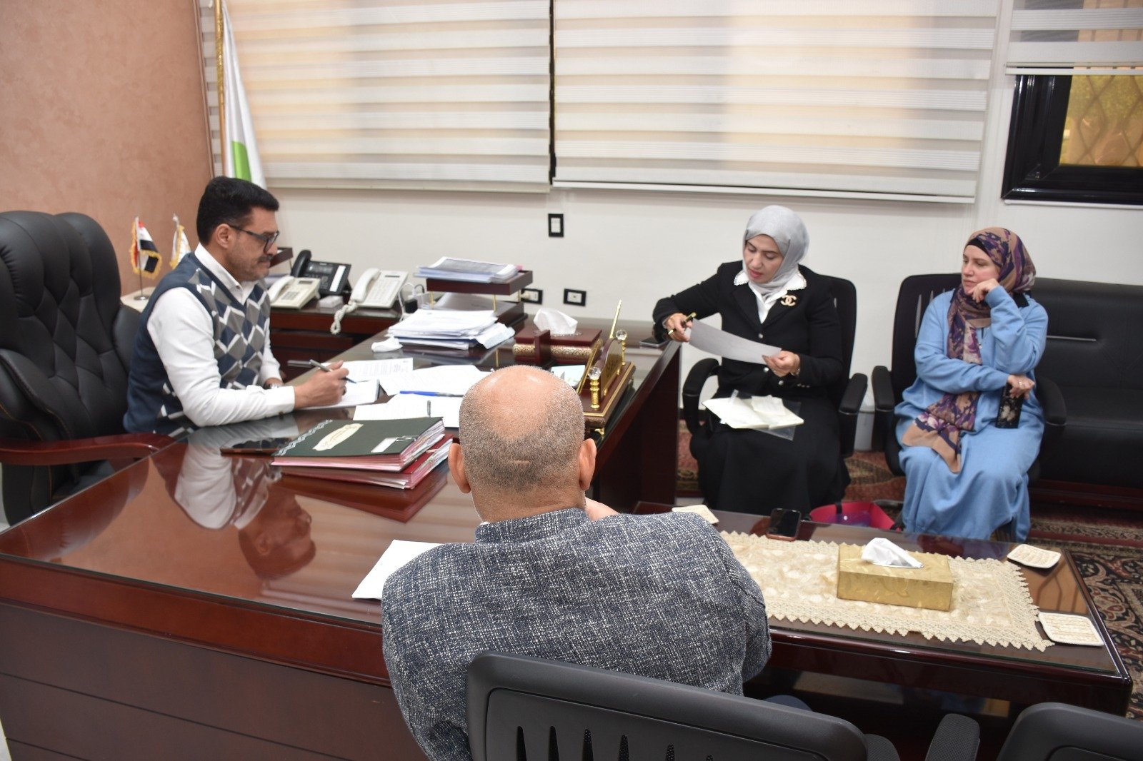 فودة يبحث مع النائبة بثينة أبو زيد مشكلات مياه الشرب والصرف الصحي بالقليوبية واستعدادات المرحلة الثانية من “حياة كريمة”