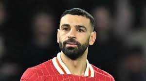 الكشف عن موقف محمد صلاح من المشاركة مع ليفربول أمام توتنهام