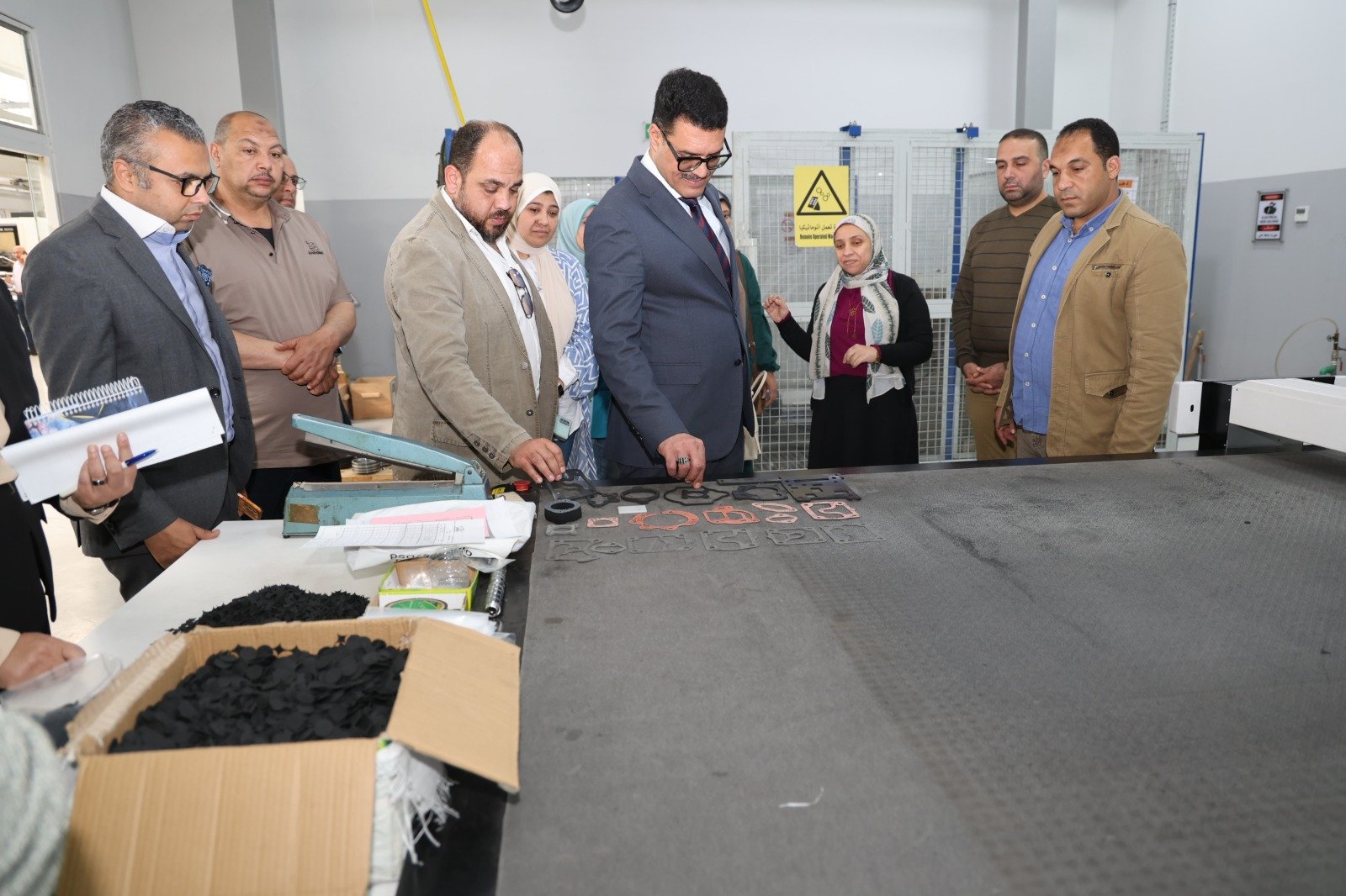 رئيس شركة مياة الشرب يتفقد مصنع المحركات بالهيئة العربية للتصنيع لبحث تعزيز التعاون
