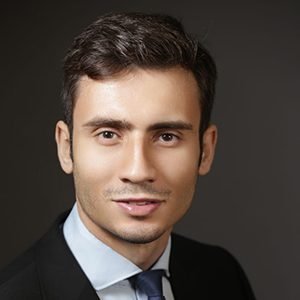 كتب ديمتري بريجع«أربعون يوماً هزّت الإمبراطورية: كيف كشف الذكاء الاصطناعي حدود القوة الأمريكية في حرب إيران؟»