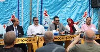 محمد فودة  رئيس شركة مياه القليوبية يبحث مطالب المواطنين بحضور النائب حاتم الشامى