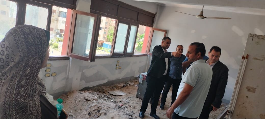 مدير الشباب والرياضة بالقليوبية يتابع أعمال تطوير الانشاءات ورفع كفاءة البنية التحتية بالمديرية
