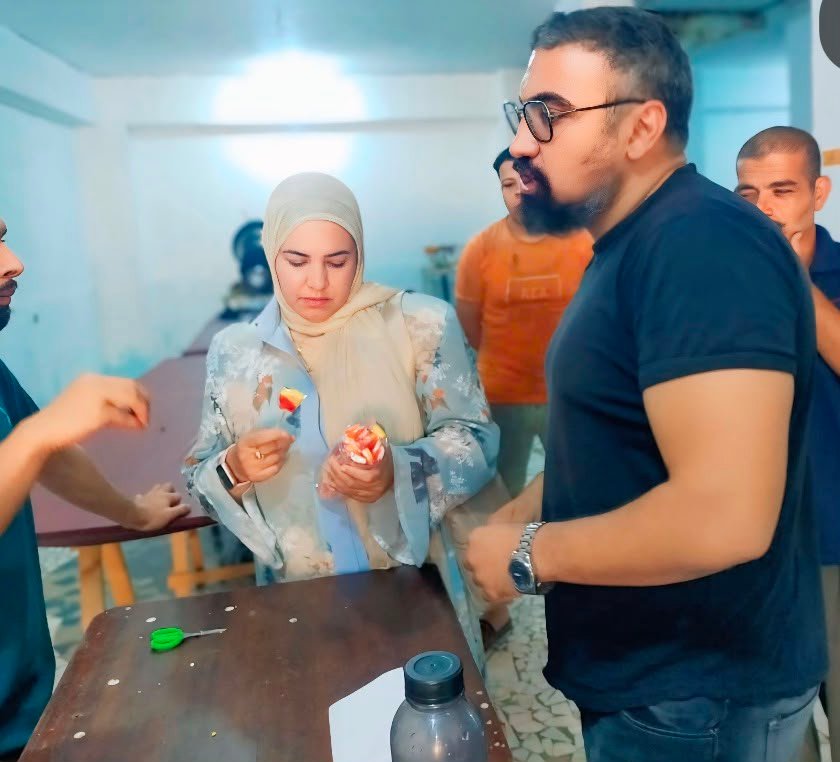 تموين القليوبية: ضبط مصنع غير مرخص لإنتاج حلوى الأطفال مجهولة المصدر والتحفظ على ١١٢٧٢ قطعة حلوي أطفال قبل طرحها بالأسواق